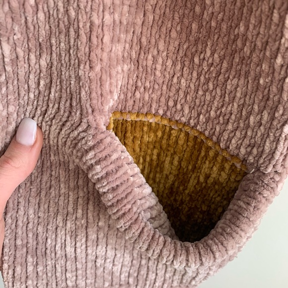 MOTH Blush Chenille Knit Oversized Sweater - Picture 5 of 8